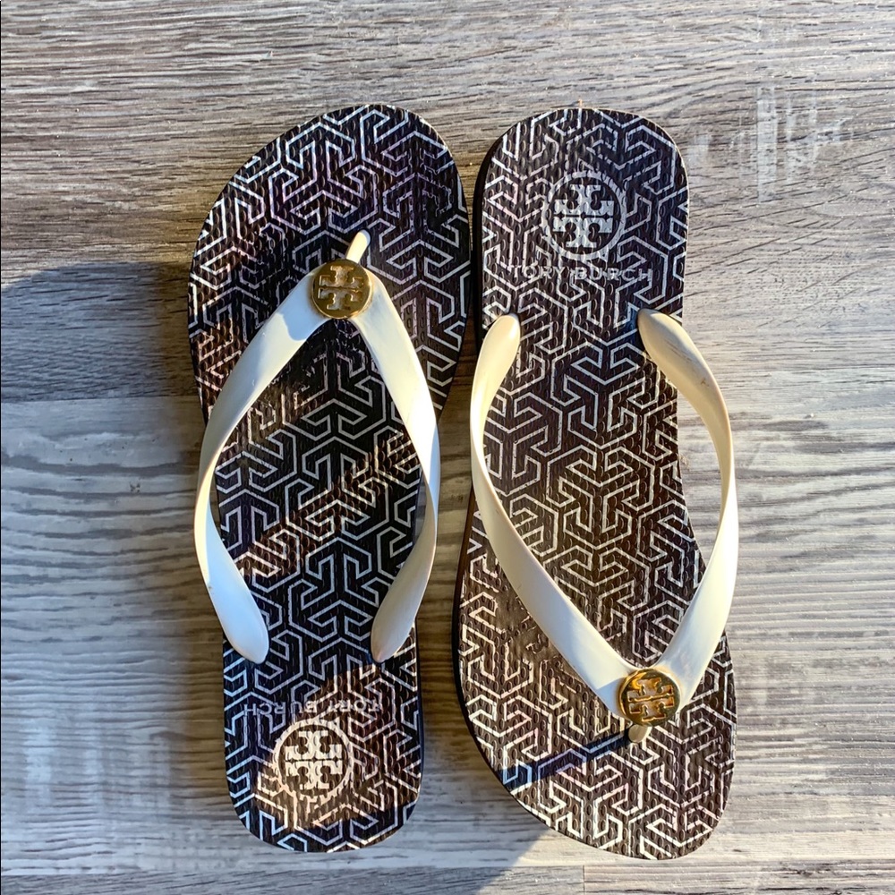 Tory Burch flip flops size 8